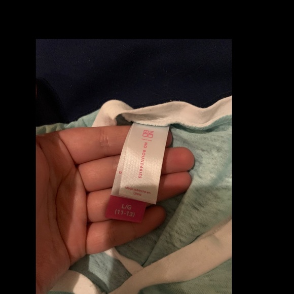 No Boundaries 3/4 Sleeve Shirt Size Large - Picture 3 of 3